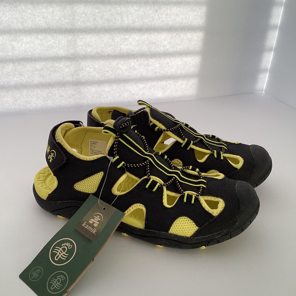 Kamik Water sandles, 6 Women